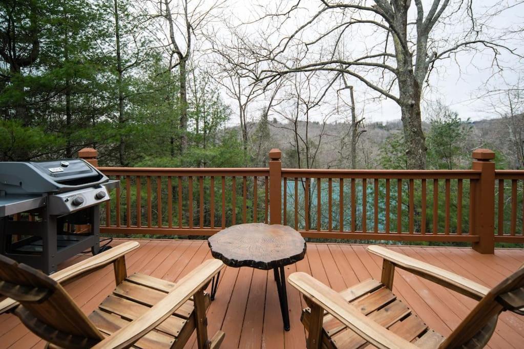 Wrap-Around Porch, Hot Tub And Game Room Blowing Rock Exterior foto