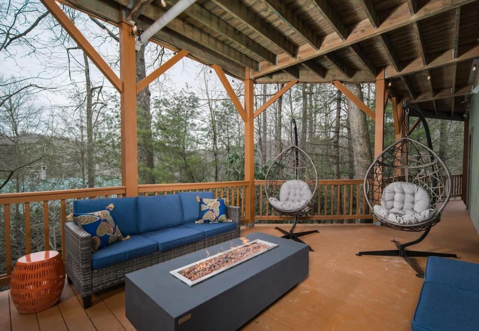 Wrap-Around Porch, Hot Tub And Game Room Blowing Rock Exterior foto