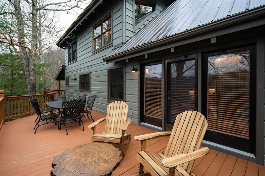 Wrap-Around Porch, Hot Tub And Game Room Blowing Rock Exterior foto